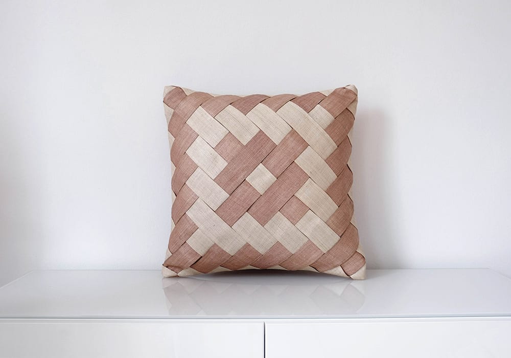 CROSS PANEL WEAVE CUSHION COVER